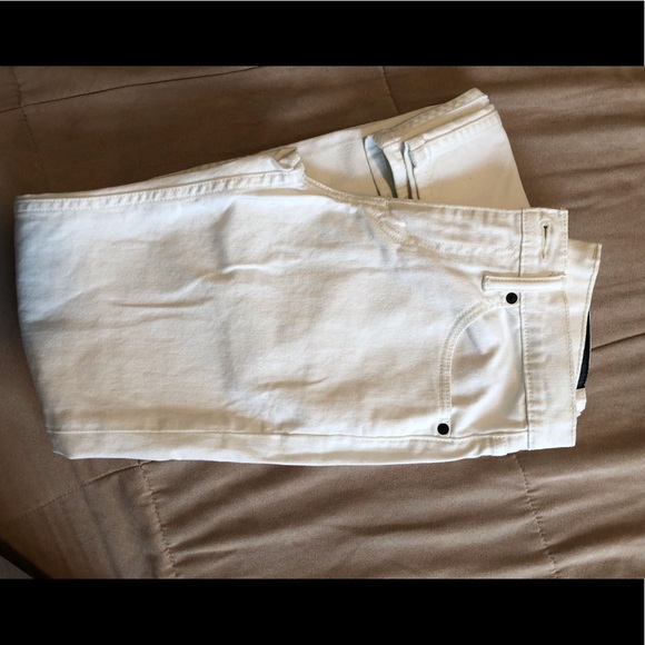White Wash Levi’s 511 Skinny Jeans - Picture 4 of 6